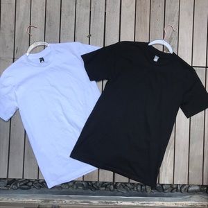 AS COLOR Lot of 2 Short Sleeve Crew  Neck T Shirt